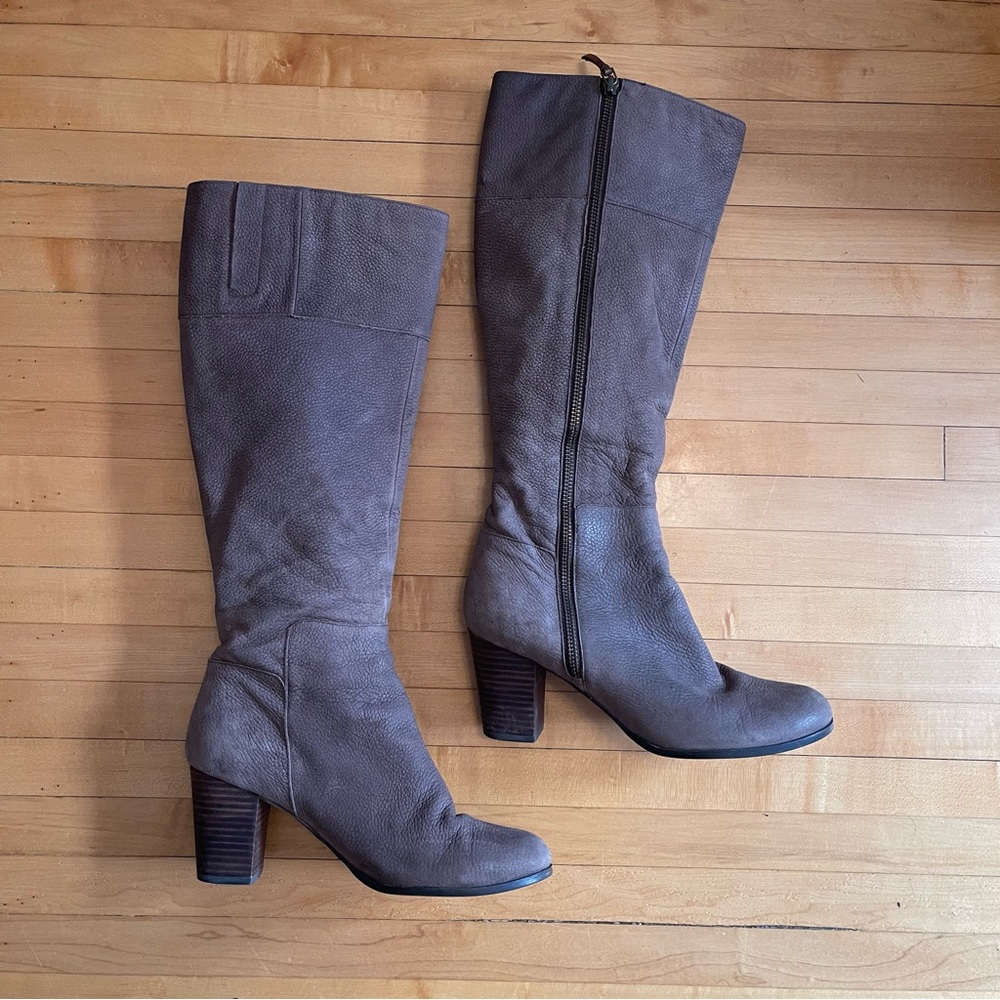 Cole Haan brown leather tall boots size 7.5